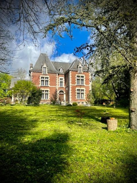 Domaine De La Croix De Saint Lambert Bed and Breakfast Poix-Terron Eksteriør billede